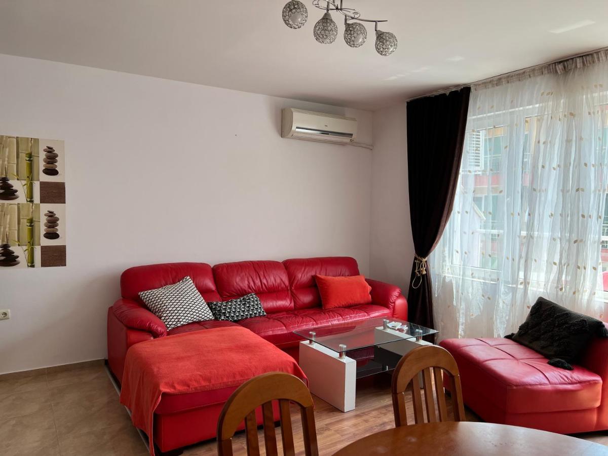 Orange Apartments بوموري المظهر الخارجي الصورة